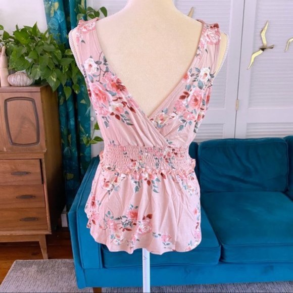 Entro | Ellie Floral Print Surplice Sleeveless Smocked Top Ruffle Cottage Medium - Picture 10 of 14